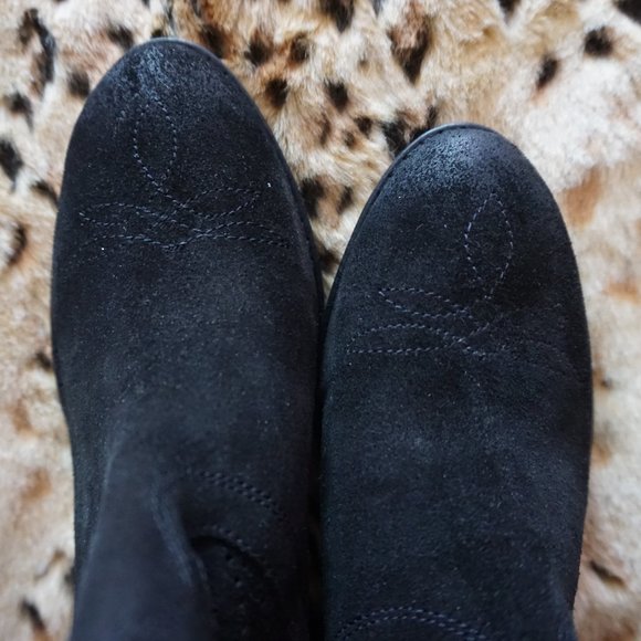 NEW Naughty Monkey Zoey perforated leather boots 7 - Picture 3 of 10